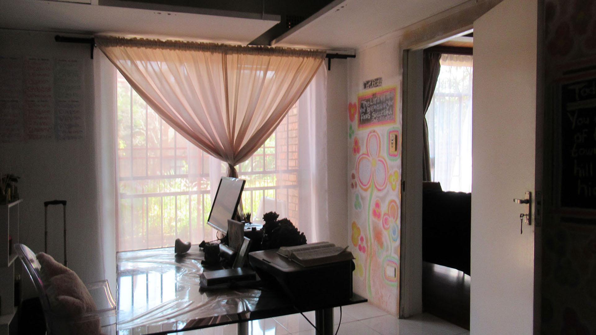 Study - 13 square meters of property in The Hill