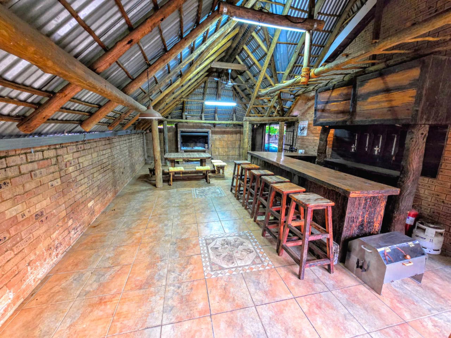  of property in Magalieskruin