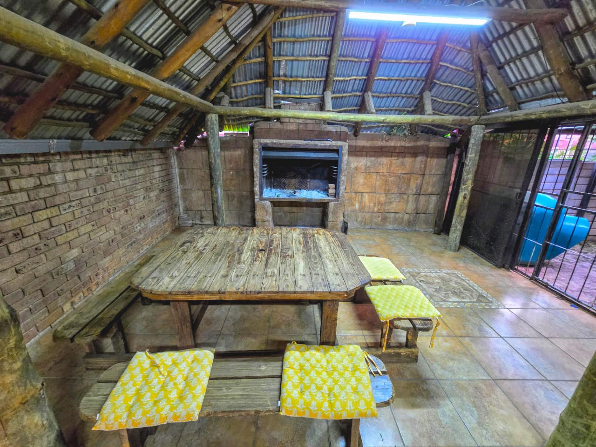  of property in Magalieskruin