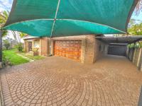  of property in Magalieskruin