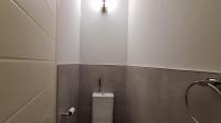 Guest Toilet - 4 square meters of property in Craighall