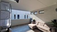 Balcony - 43 square meters of property in Craighall