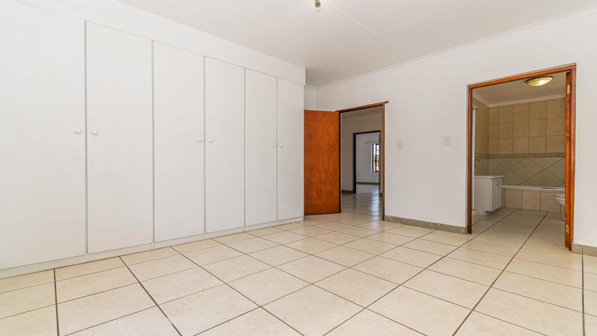 Flatlet of property in Florida Park