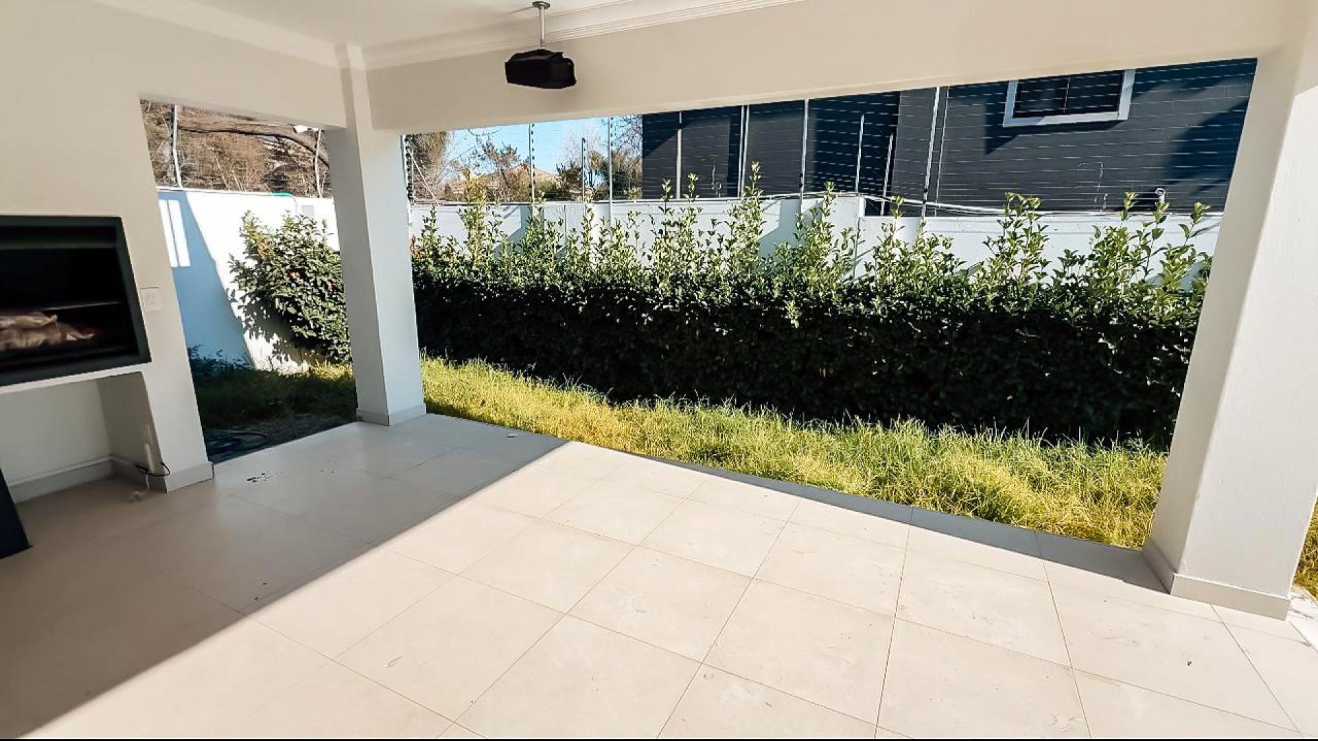 Patio of property in Broadacres