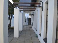  of property in Die Hoewes