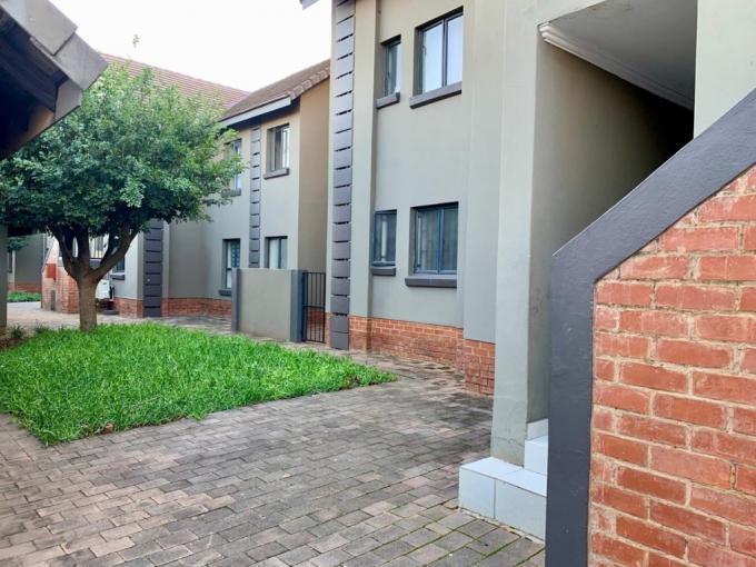 3 Bedroom Simplex for Sale For Sale in Melodie - MR714277
