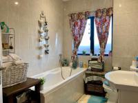  of property in Melodie
