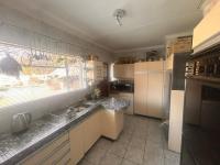  of property in Brackenhurst