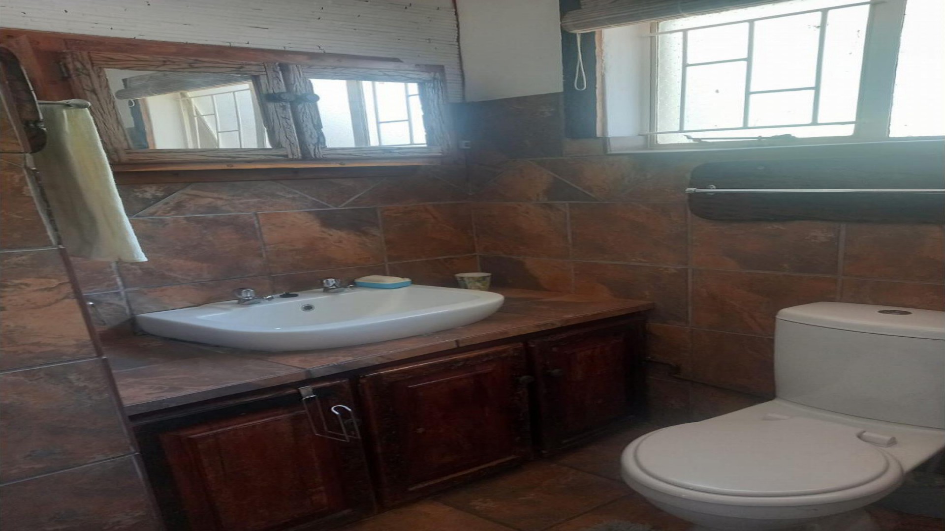 Bathroom 2 of property in Sasolburg