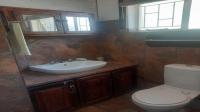 Bathroom 2 of property in Sasolburg