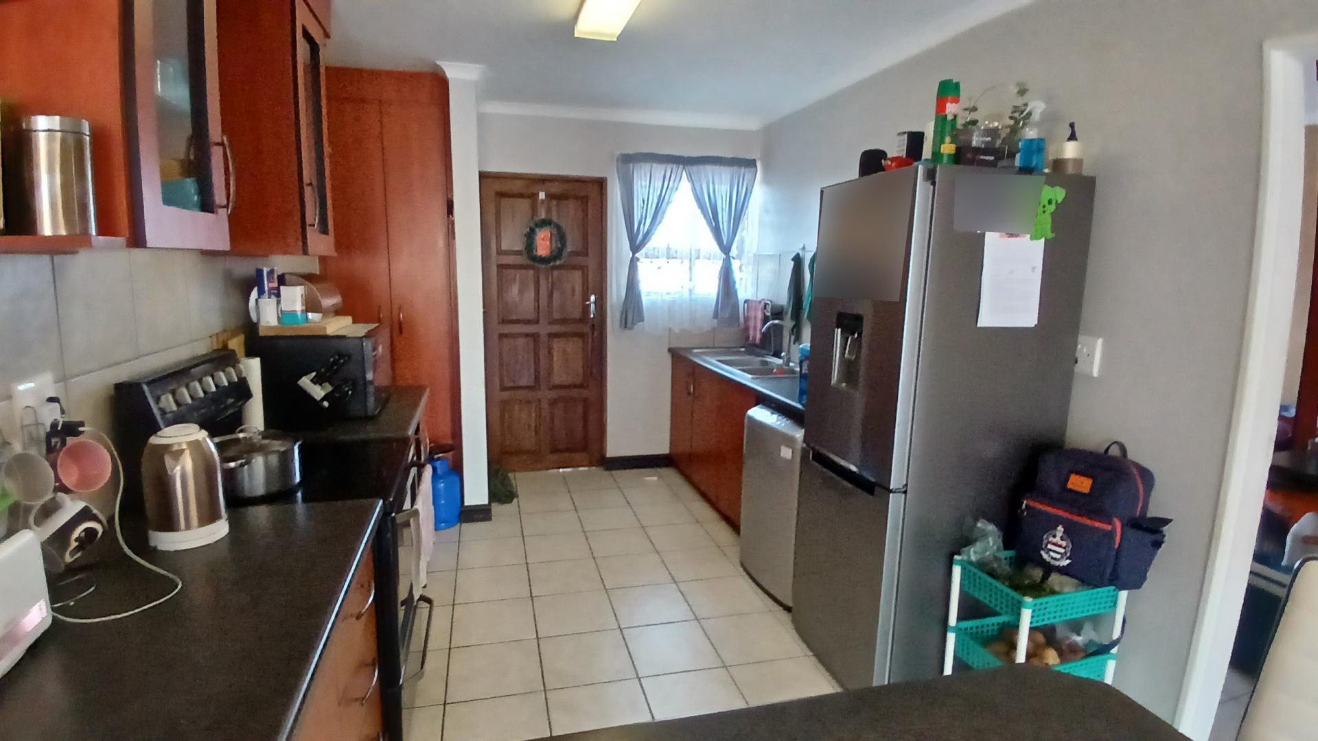 Kitchen of property in Bloemfontein