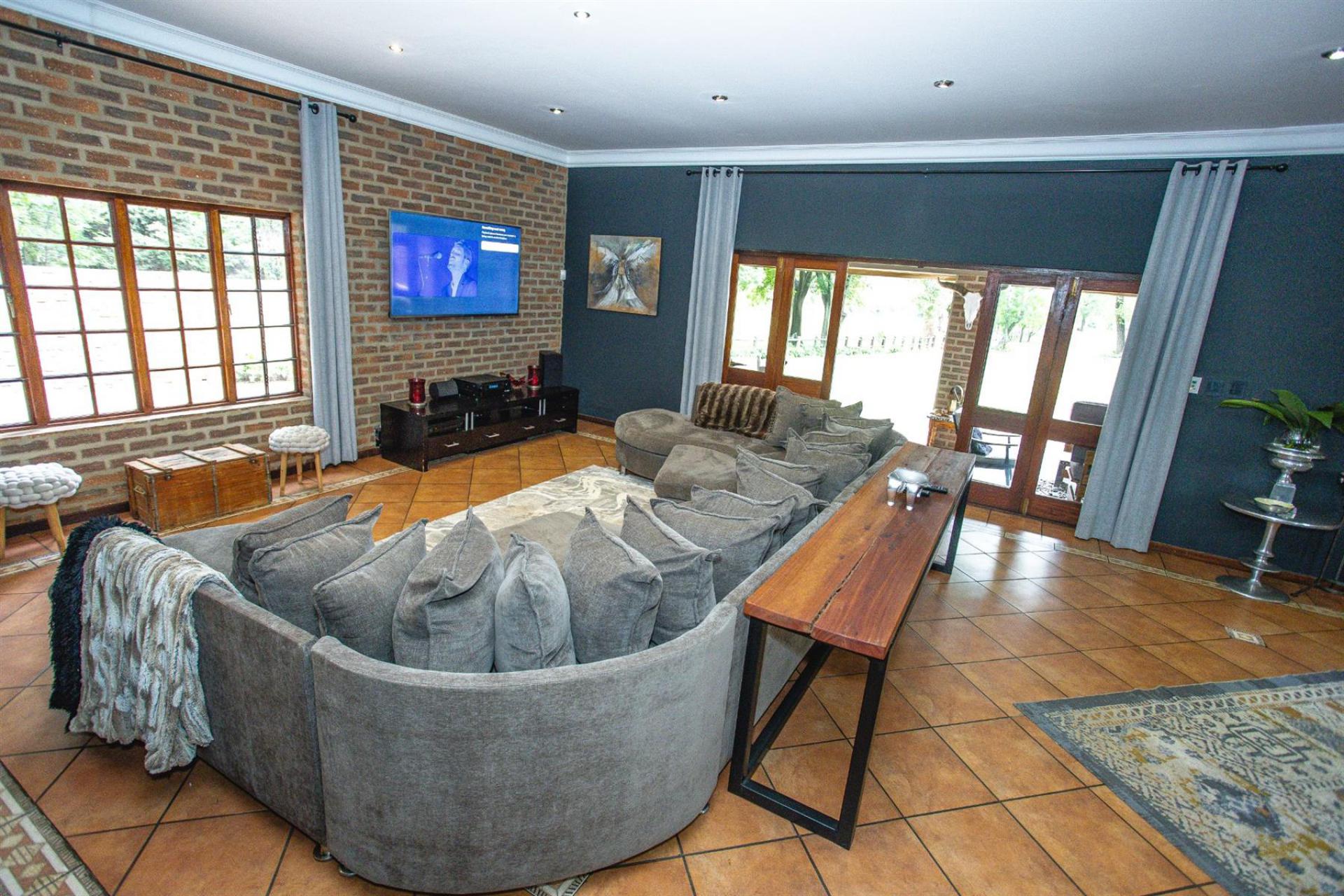  of property in Henley-on-Klip