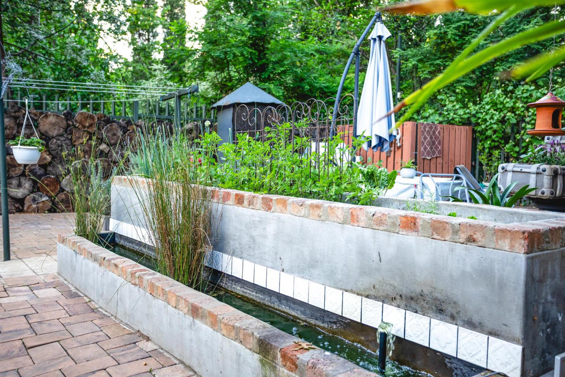  of property in Henley-on-Klip