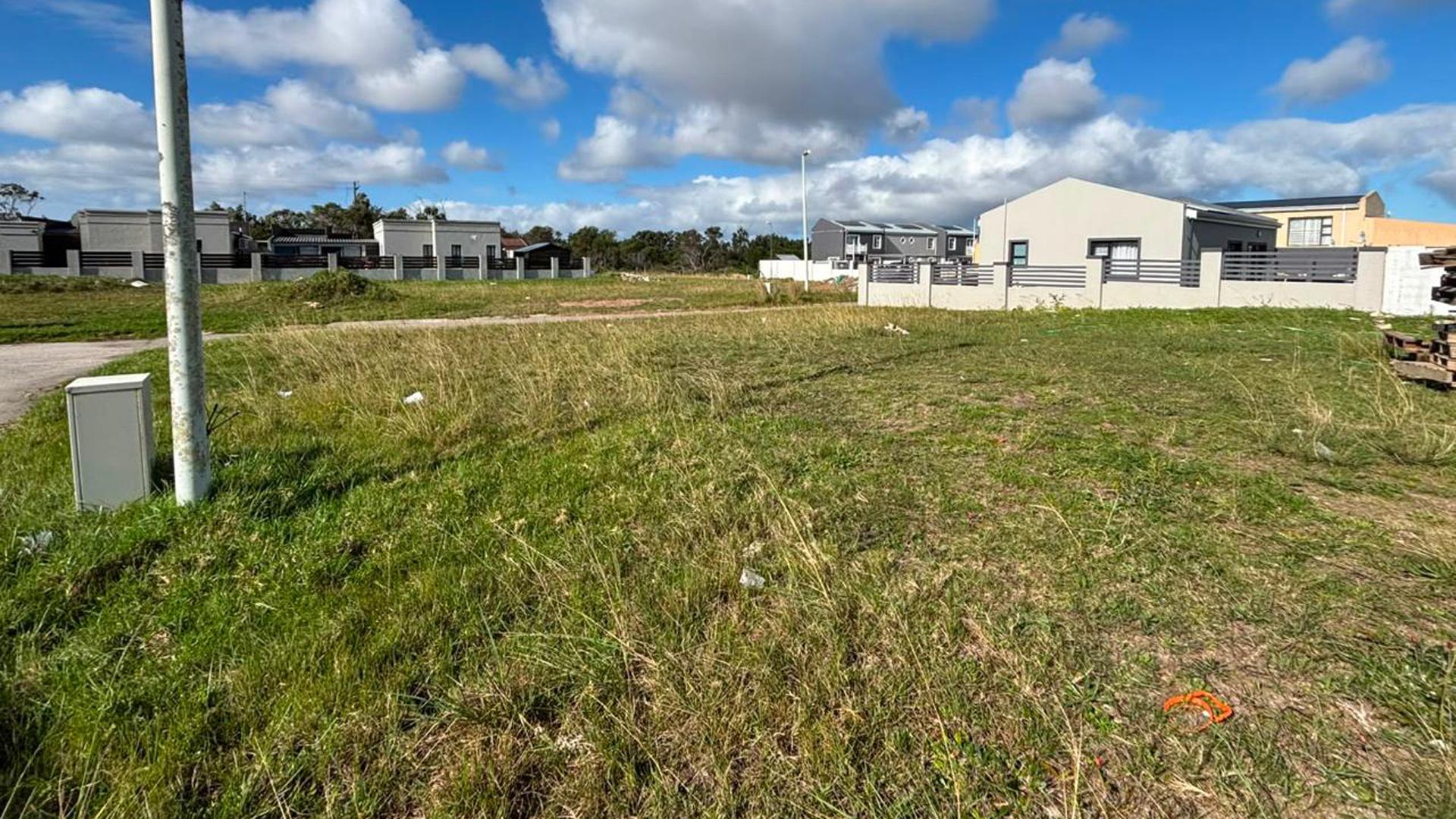 Spaces of property in Parsons Vlei