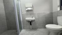 Bathroom 2 of property in Norton's Home Estates