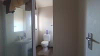 Bathroom 1 - 5 square meters of property in Wolmer