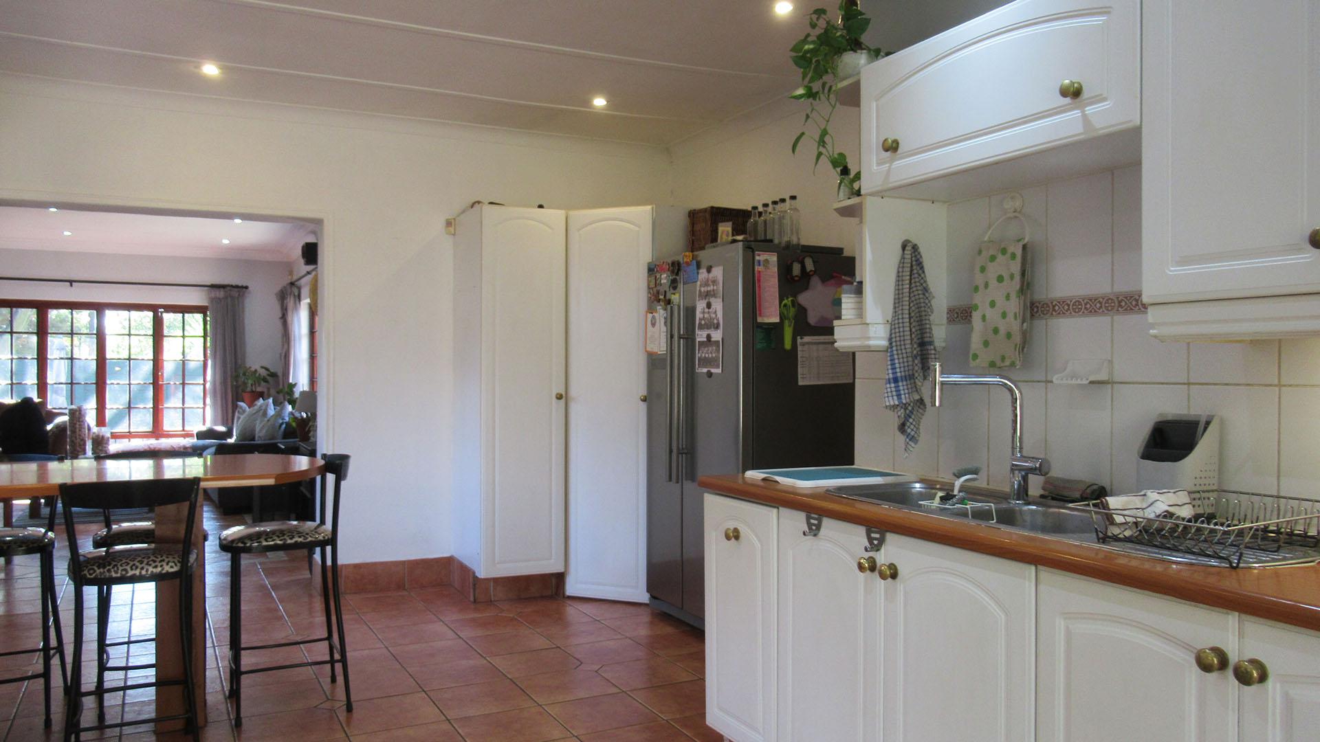 Kitchen - 26 square meters of property in Blairgowrie