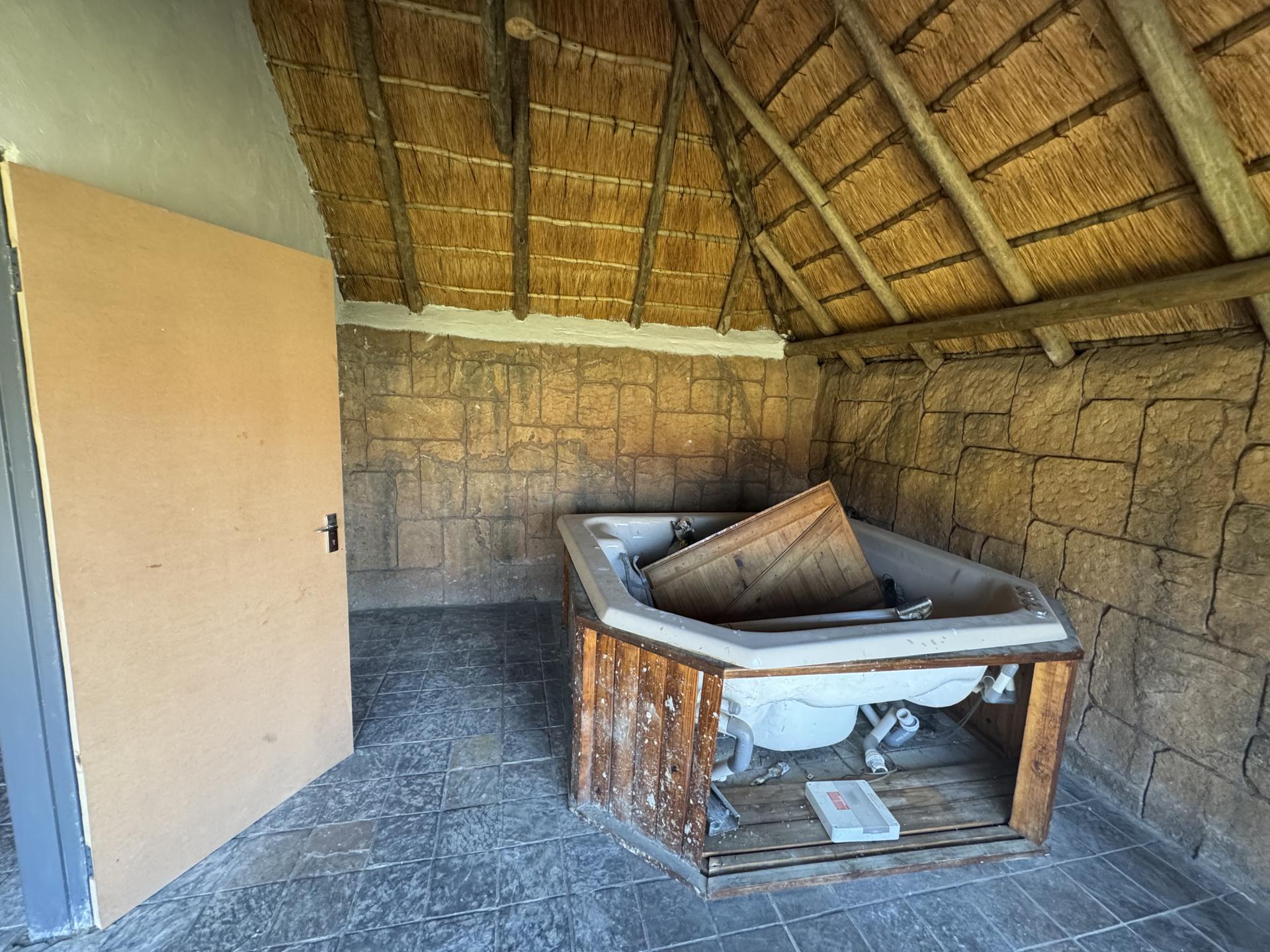  of property in Carenvale