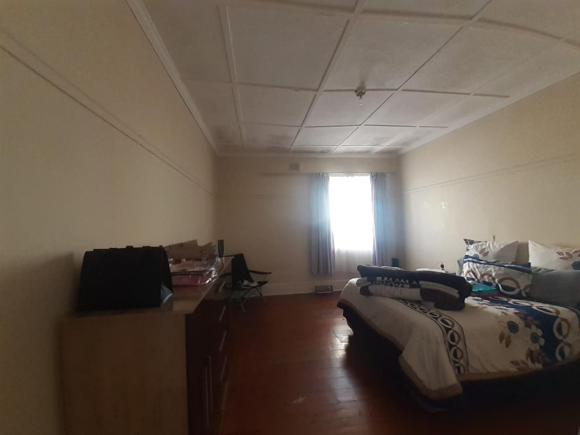  of property in Sydenham - PE