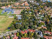  of property in Maroeladal