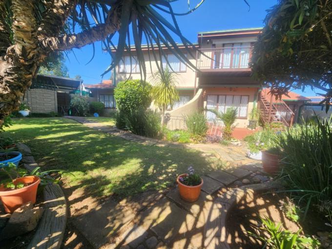 3 Bedroom House for Sale For Sale in Verwoerdpark - MR714385