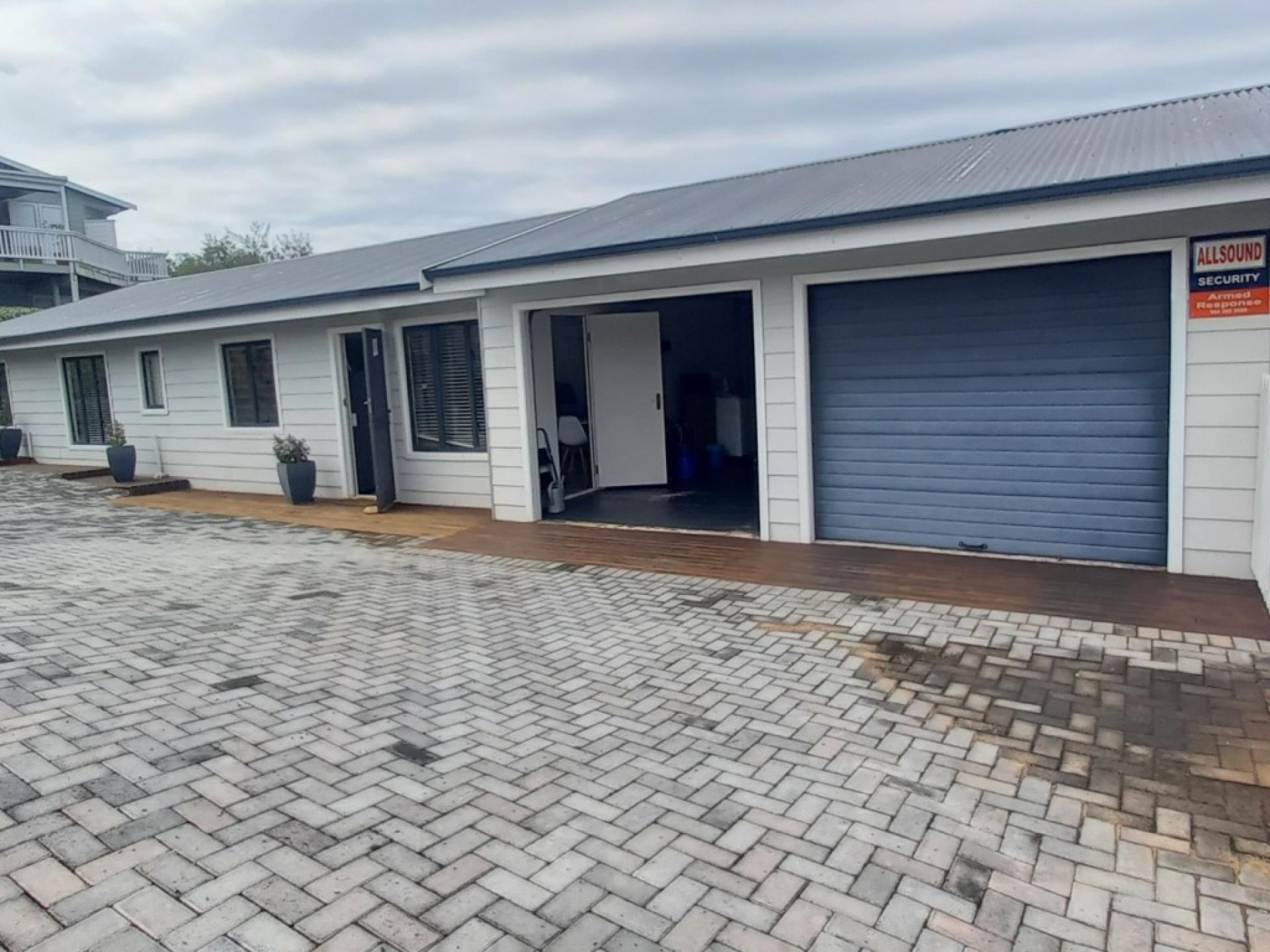  of property in Knysna Heights