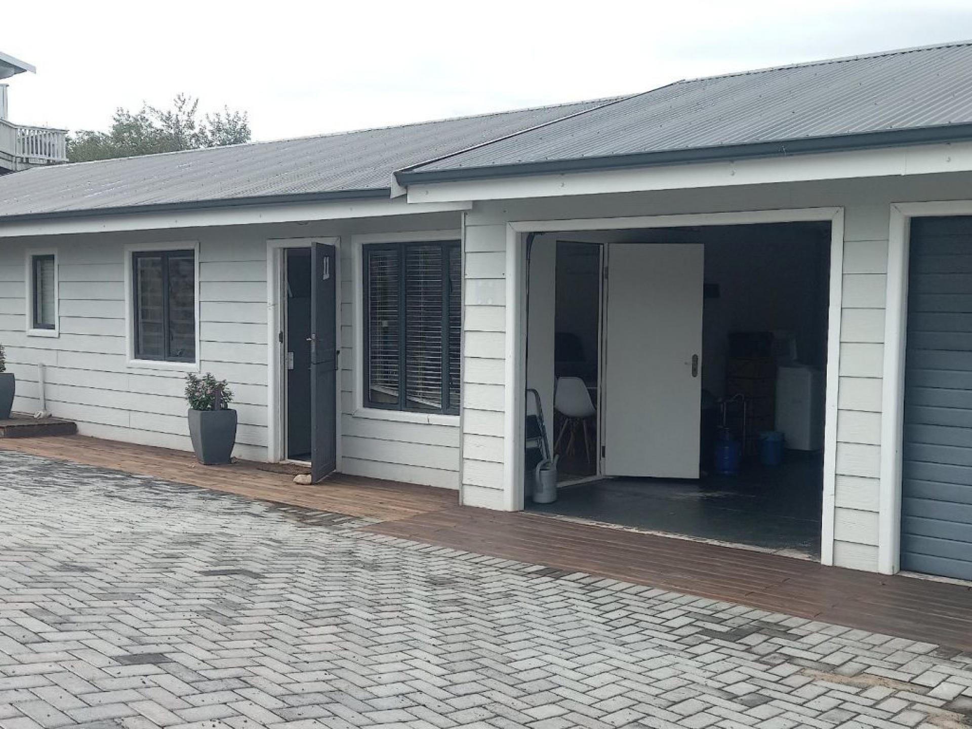  of property in Knysna Heights