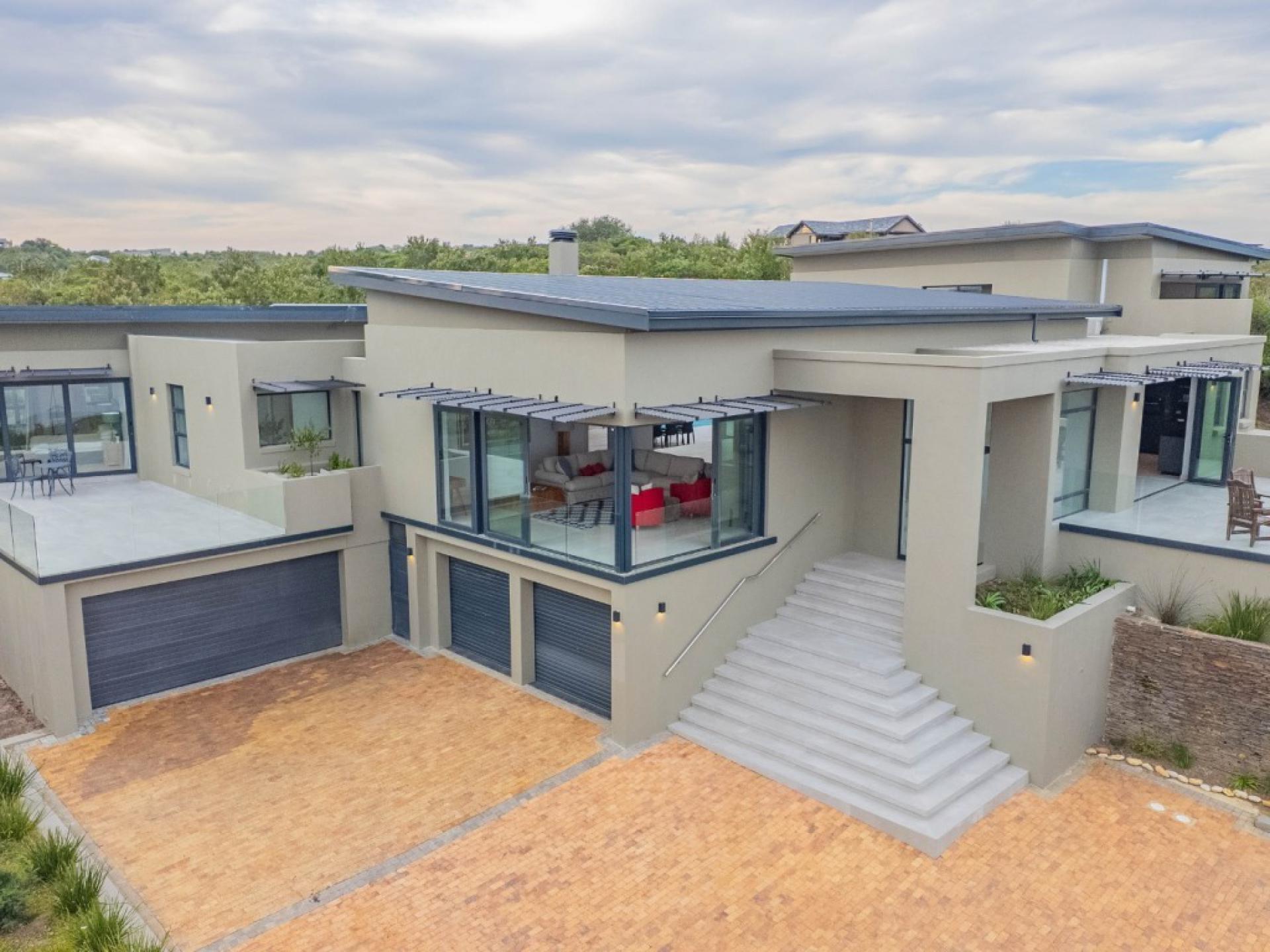  of property in Pezula Private Estate