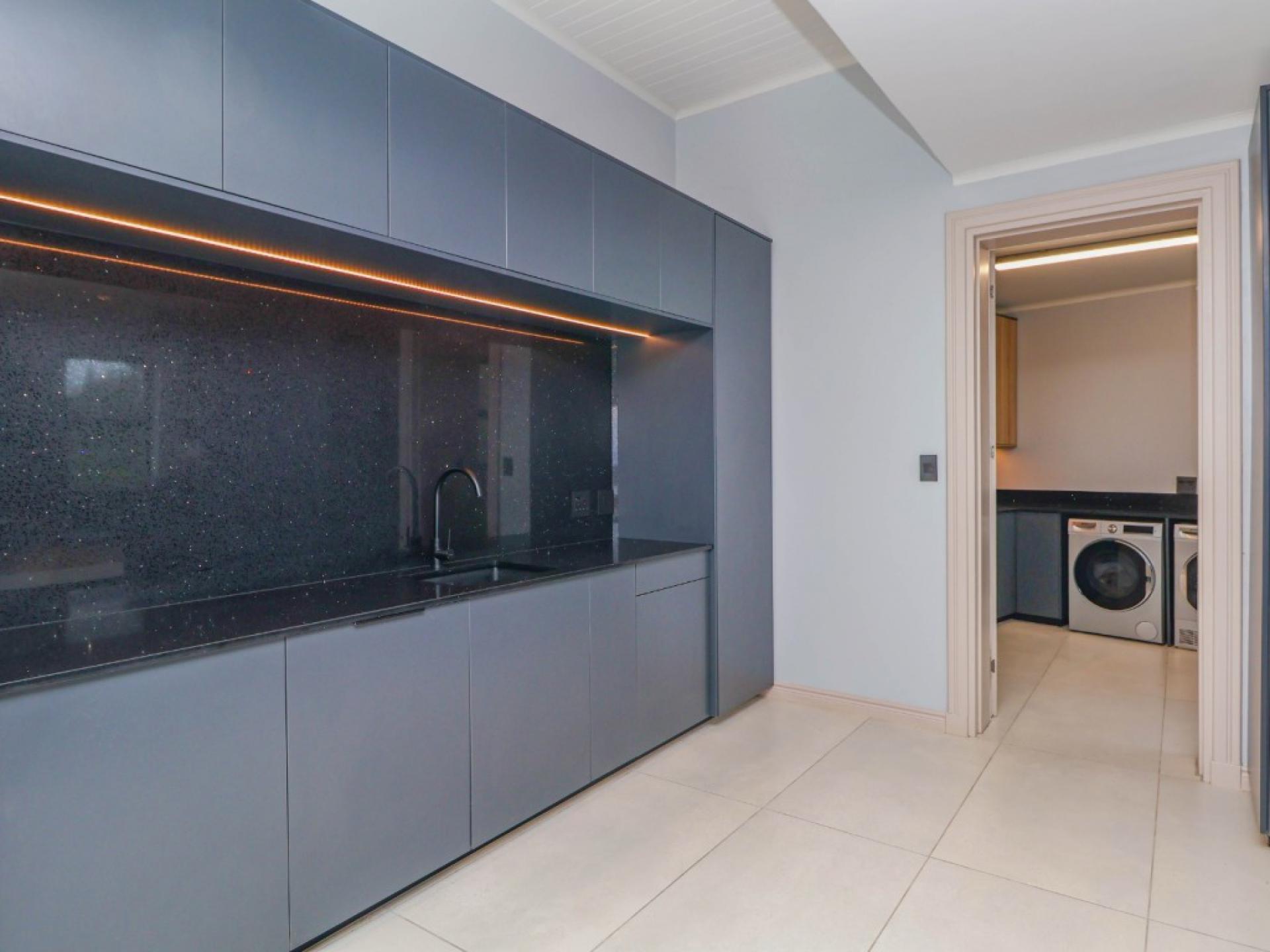  of property in Pezula Private Estate