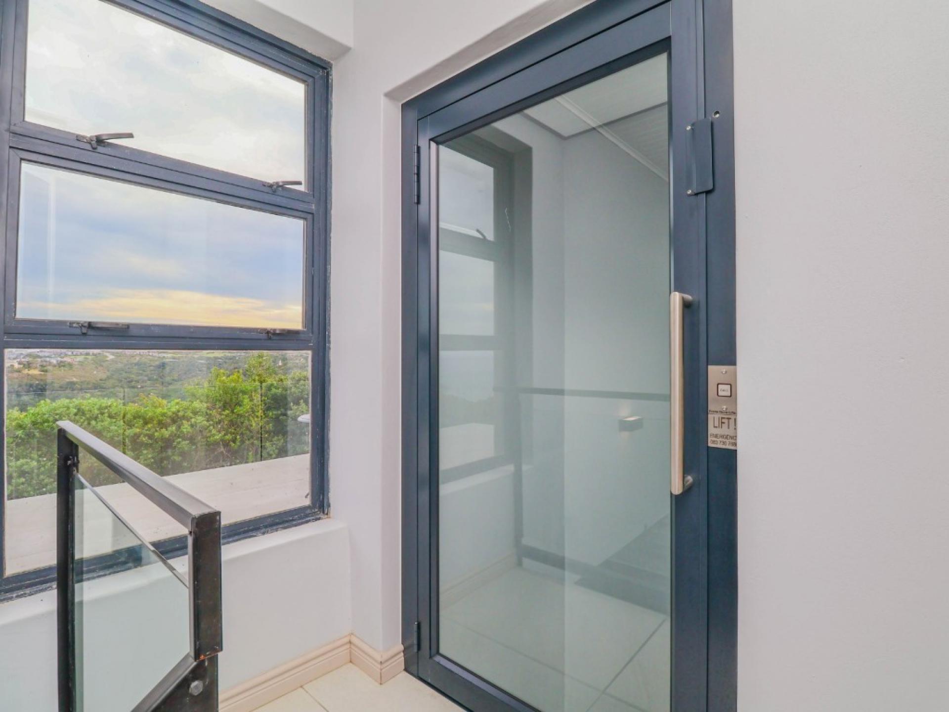  of property in Pezula Private Estate