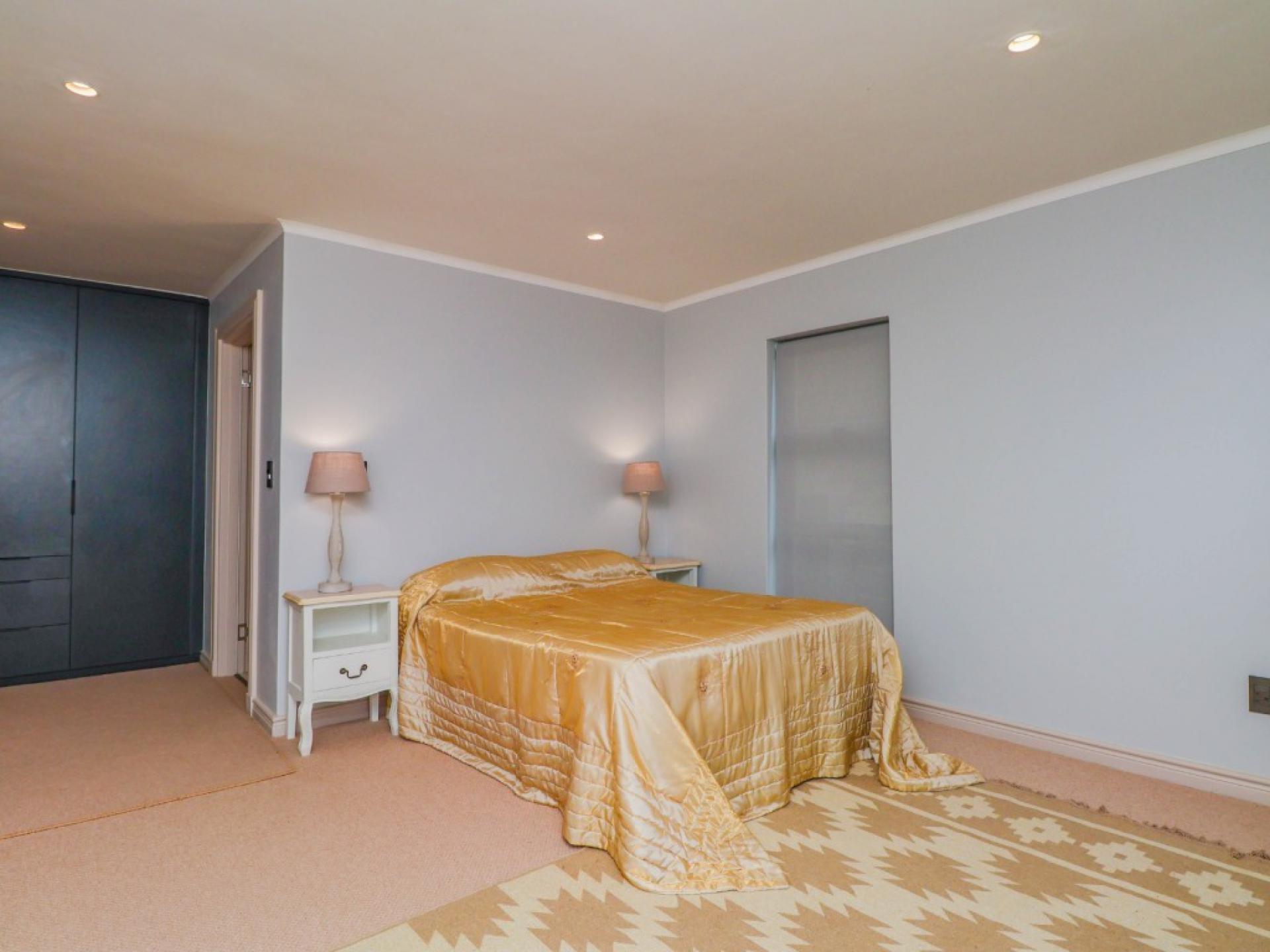  of property in Pezula Private Estate