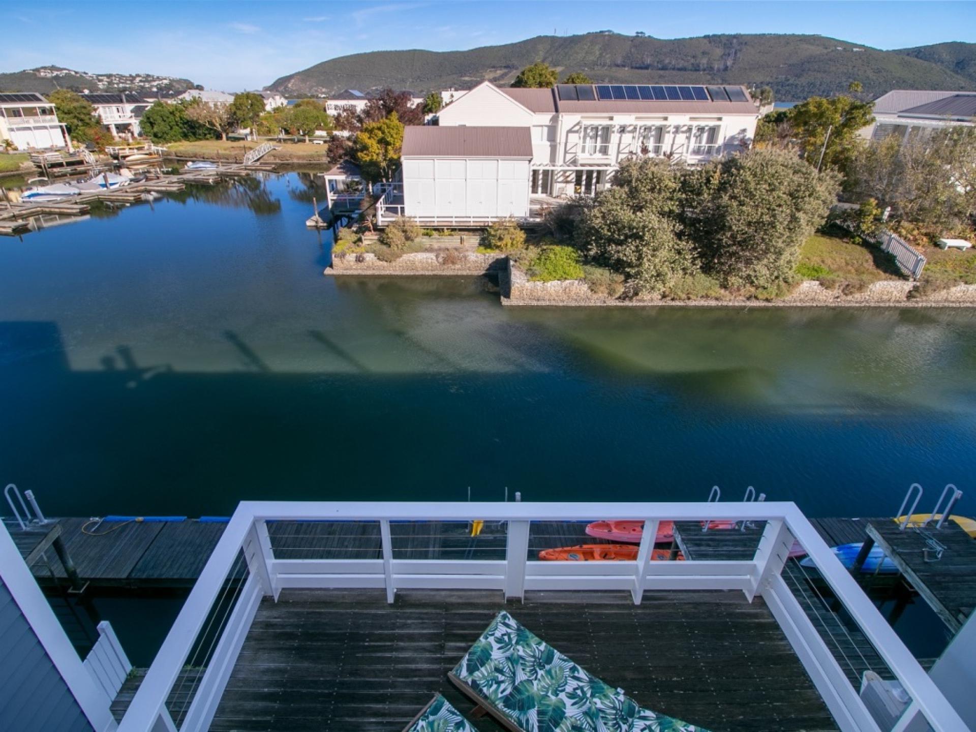  of property in Thesen Island