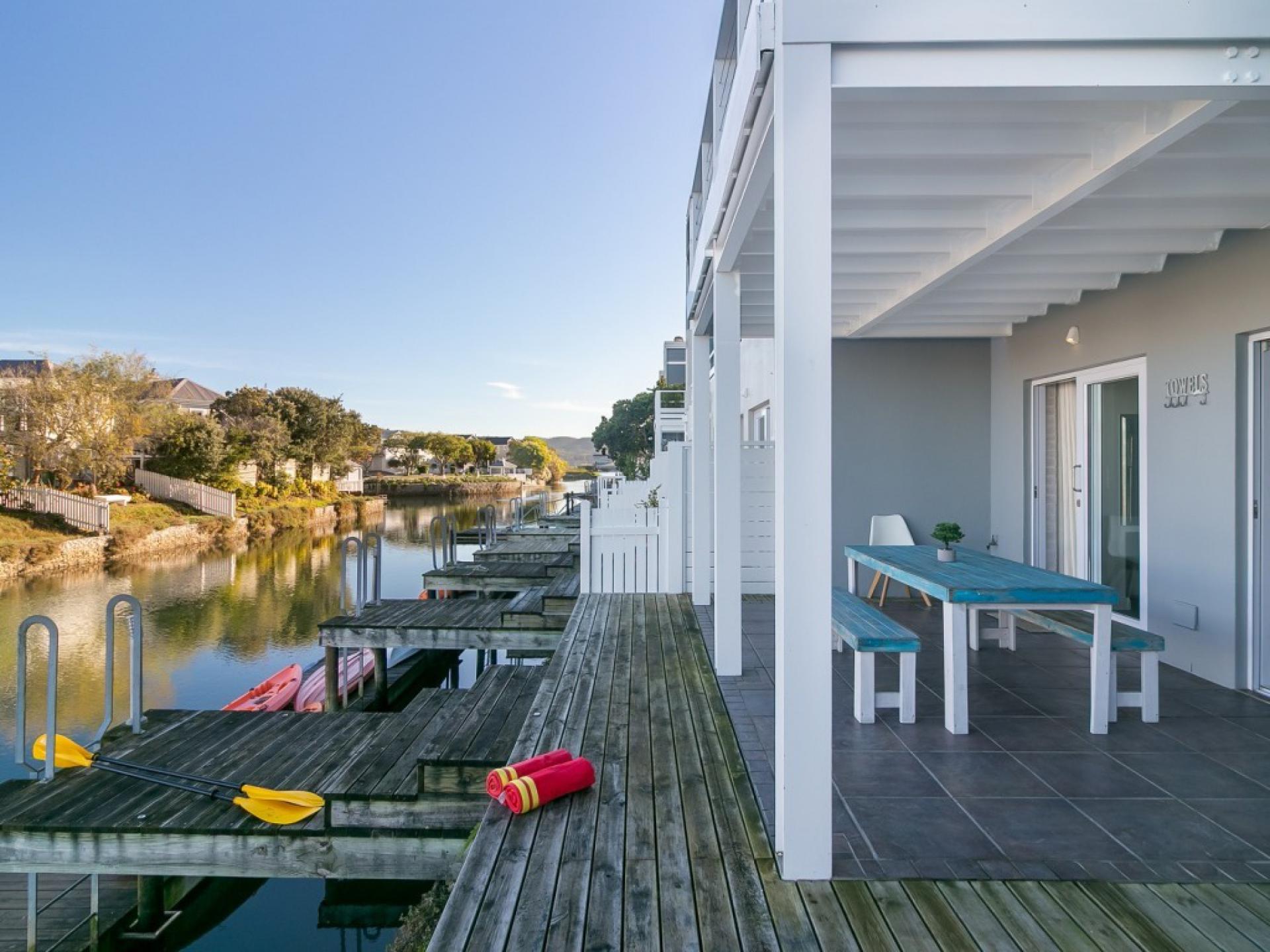  of property in Thesen Island