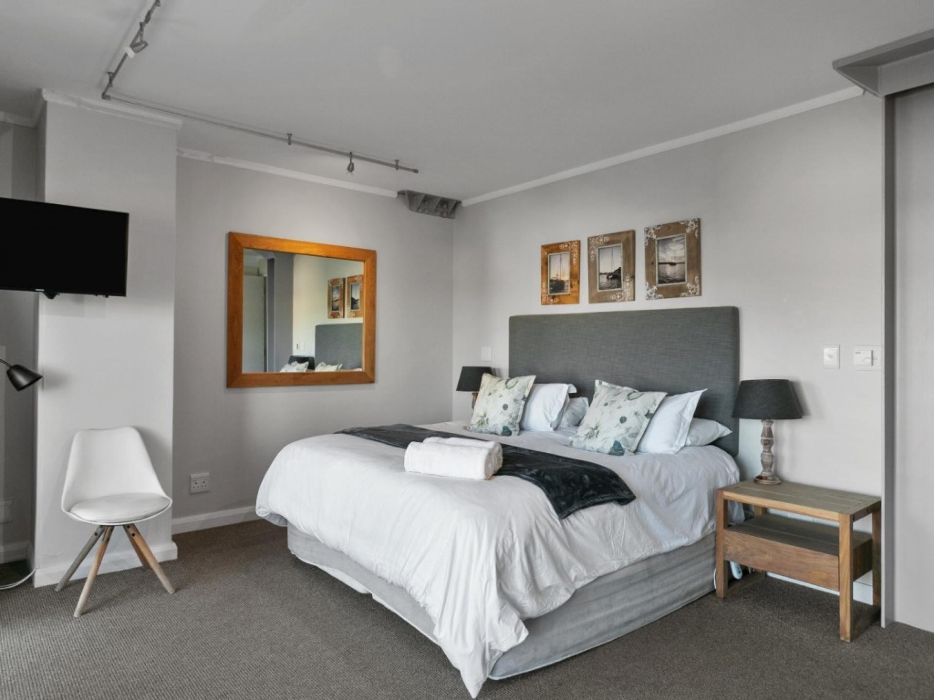  of property in Thesen Island