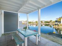  of property in Thesen Island