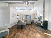  of property in Thesen Island