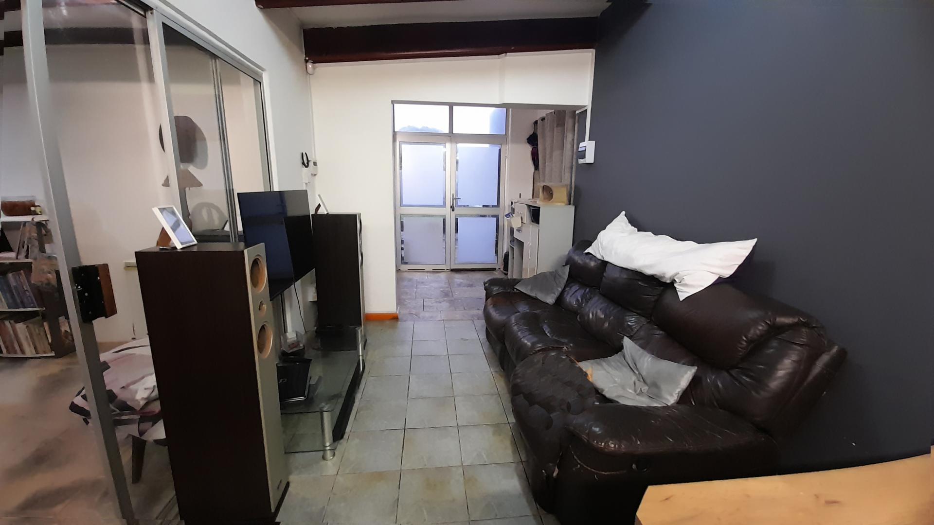 Lounges of property in Gonubie