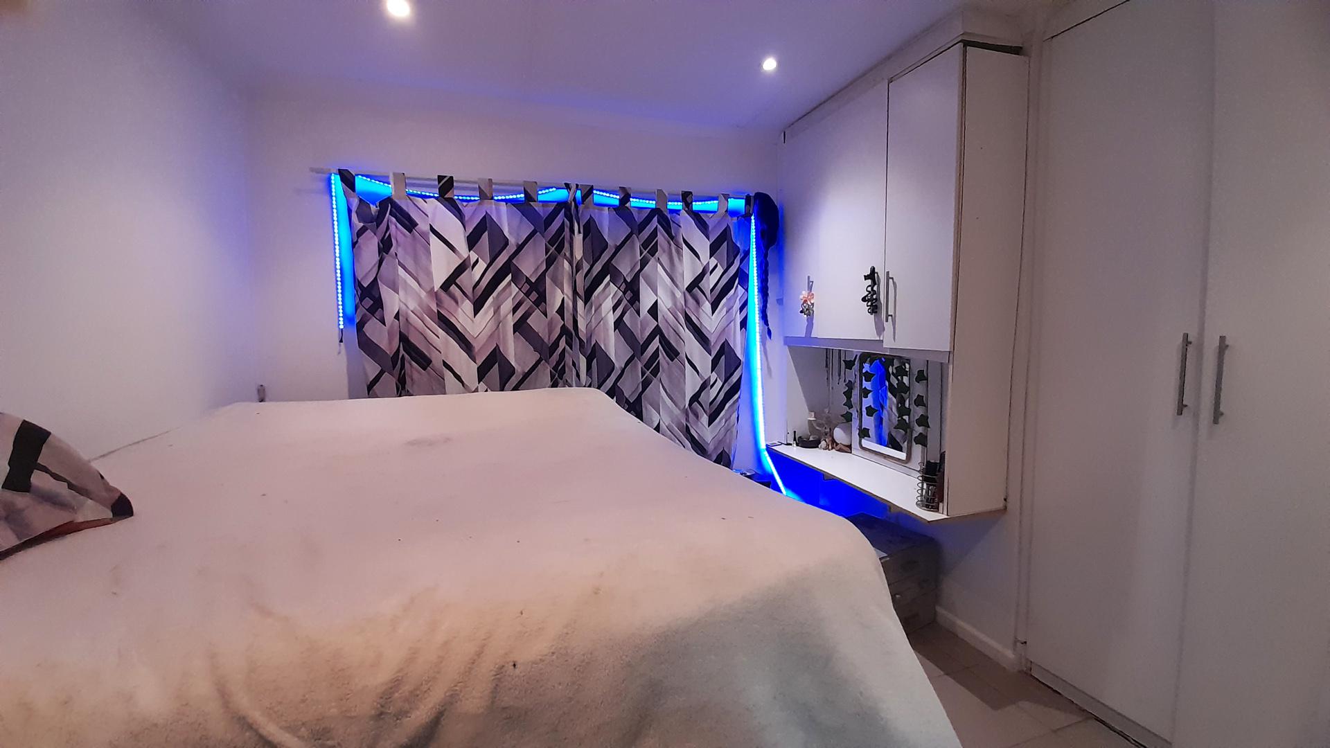 Bed Room 1 of property in Gonubie