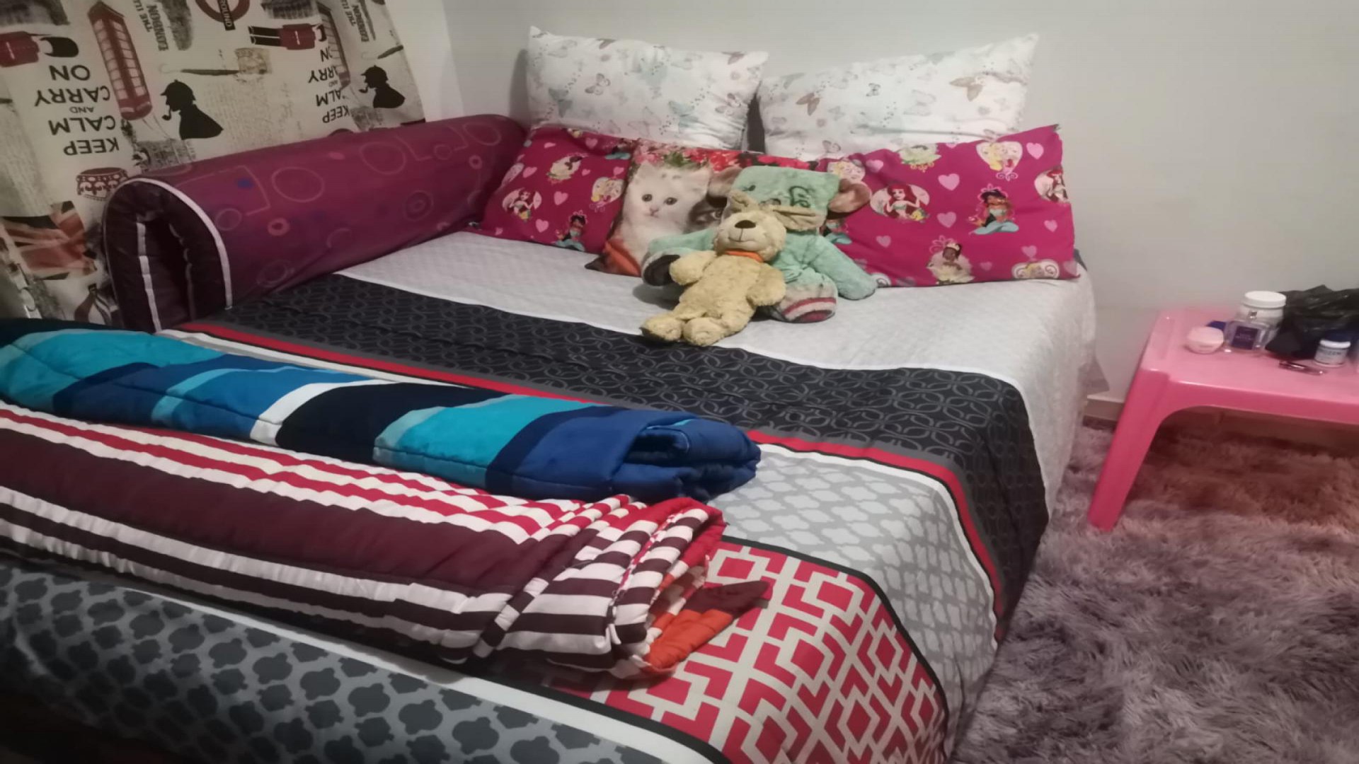 Bed Room 1 of property in Castleview
