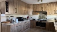 Kitchen of property in Wilgeheuwel 