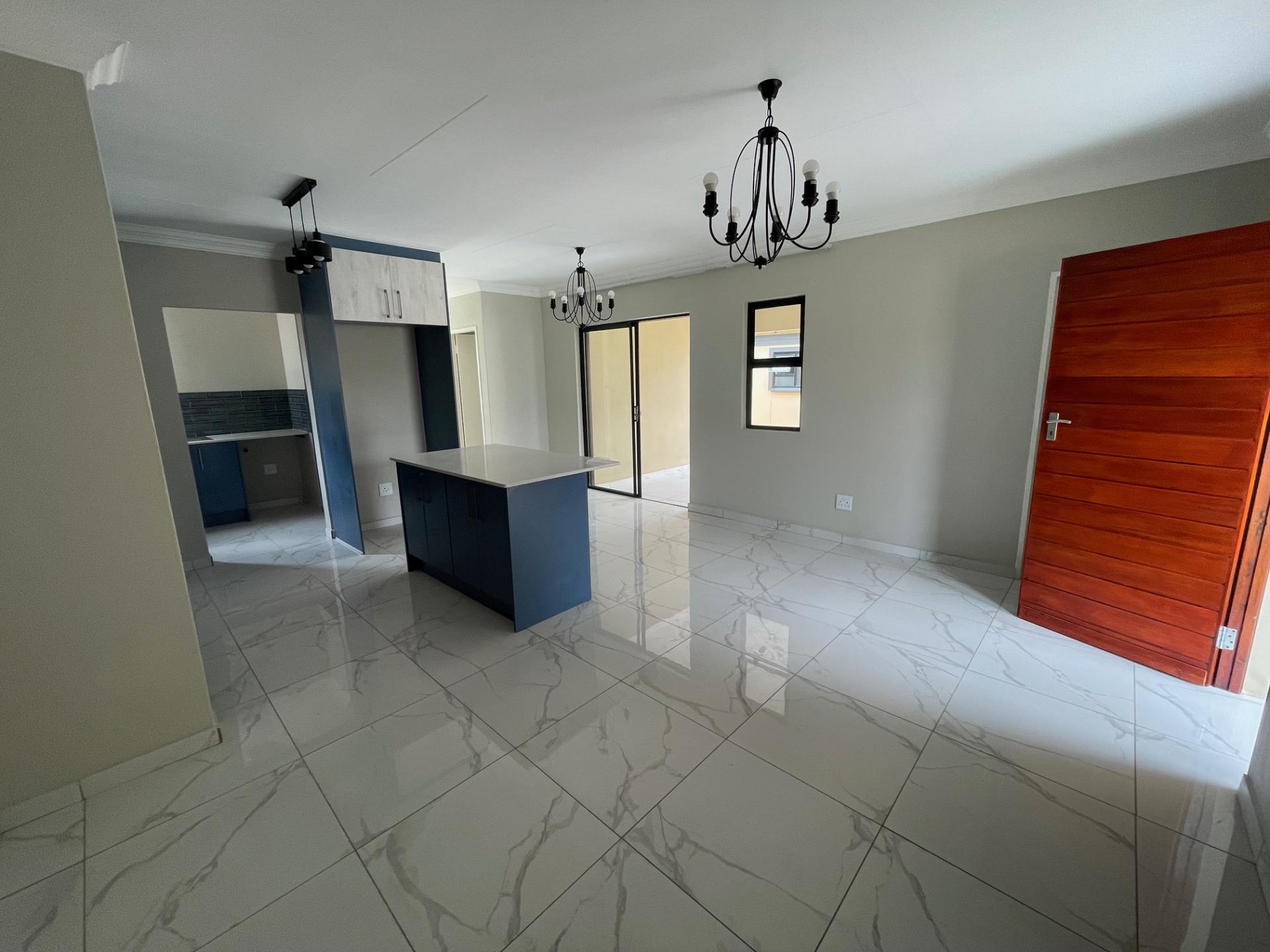  of property in Heatherview