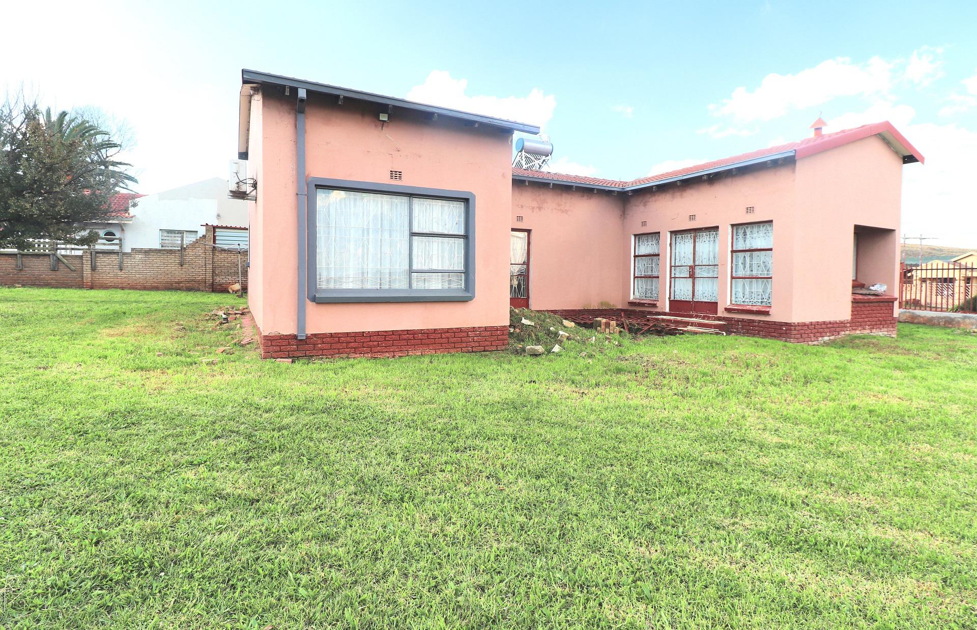 of property in Lenasia South