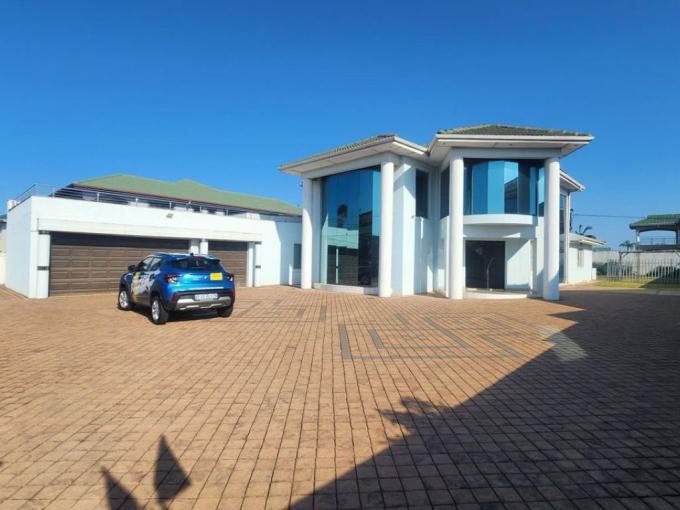 4 Bedroom House for Sale For Sale in Somerset Park - MR714470