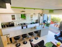  of property in Vredehoek