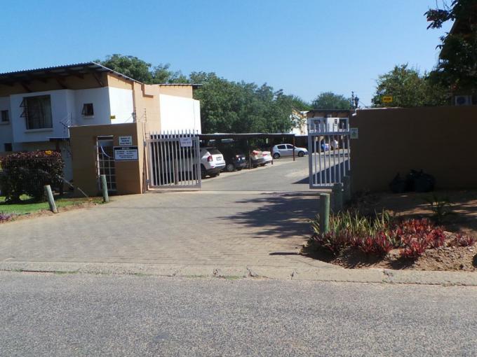 2 Bedroom Simplex to Rent in Hoedspruit - Property to rent - MR714494