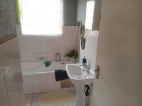  of property in Bendor