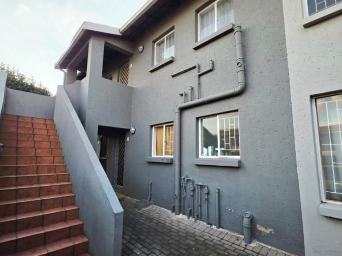 2 Bedroom Simplex for Sale For Sale in Union - MR714507