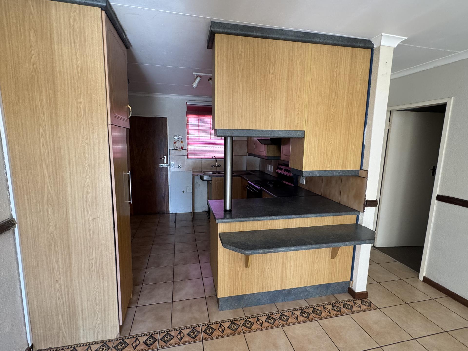  of property in Carenvale