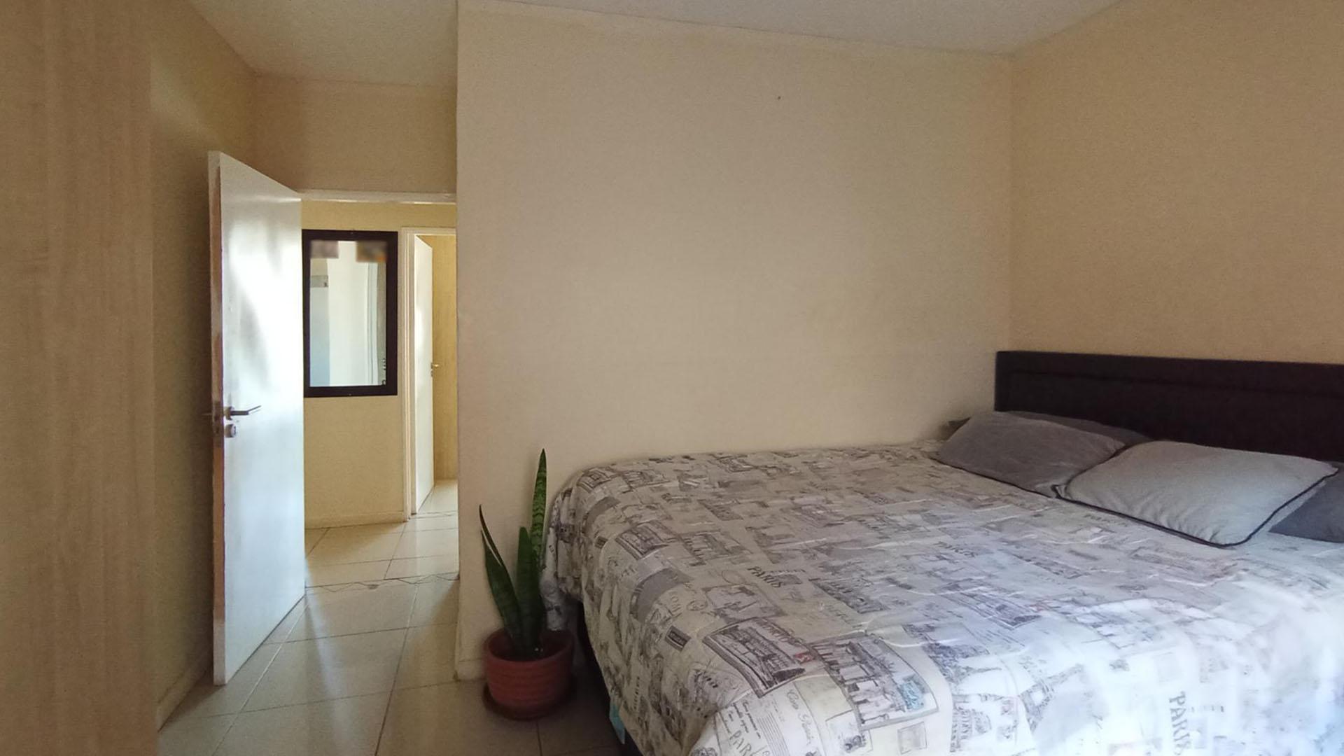 Bed Room 1 - 8 square meters of property in Amberfield