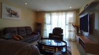 Lounges - 18 square meters of property in Amberfield